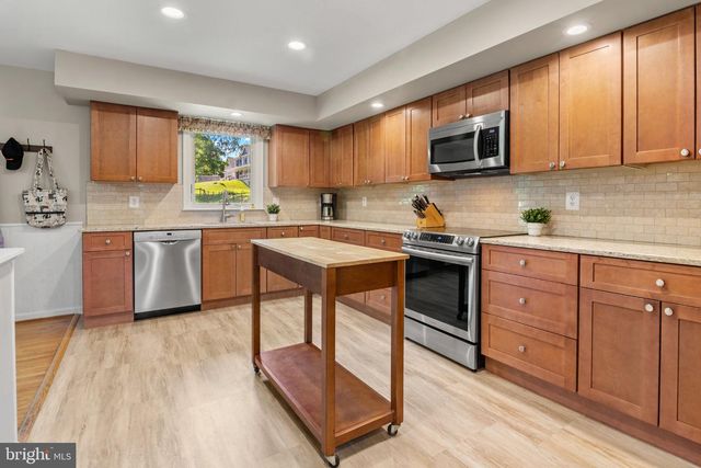 5701 FRENCH AVE, Sykesville, MD 21784