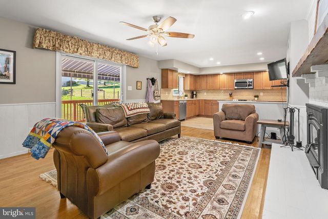 5701 FRENCH AVE, Sykesville, MD 21784