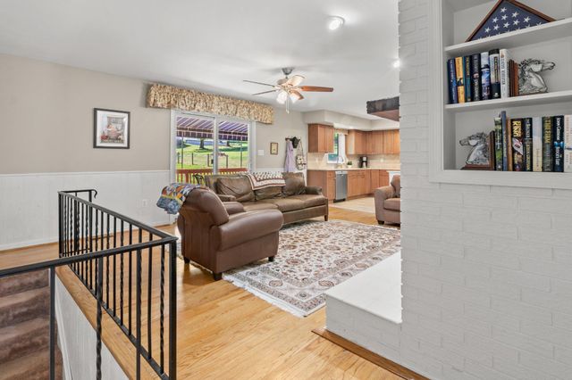 5701 FRENCH AVE, Sykesville, MD 21784