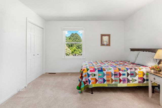 5701 FRENCH AVE, Sykesville, MD 21784