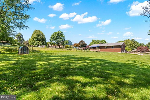 5701 FRENCH AVE, Sykesville, MD 21784