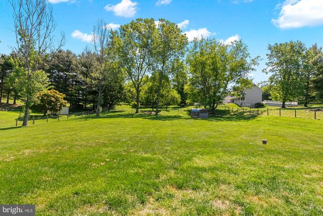 5701 FRENCH AVE, Sykesville, MD 21784