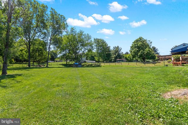 5701 FRENCH AVE, Sykesville, MD 21784