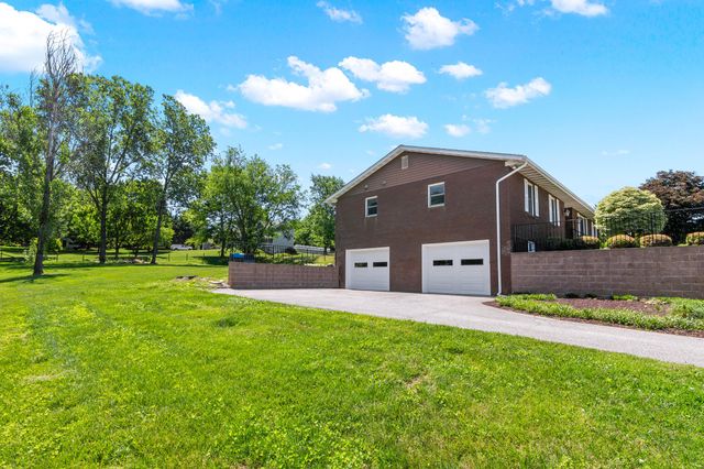 5701 FRENCH AVE, Sykesville, MD 21784