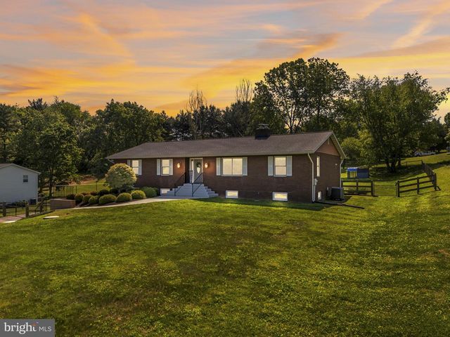 5701 FRENCH AVE, Sykesville, MD 21784