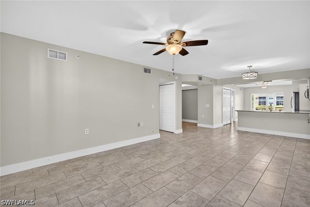 4910 Cougar CT N 1-103, Naples, FL 34109