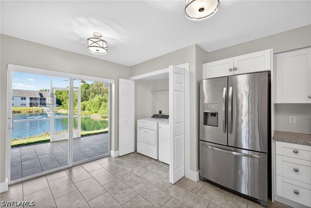 4910 Cougar CT N 1-103, Naples, FL 34109