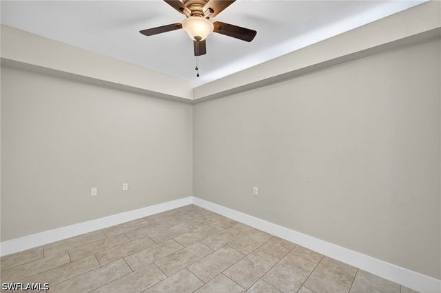 4910 Cougar CT N 1-103, Naples, FL 34109