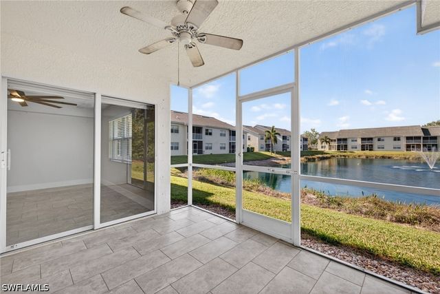 4910 Cougar CT N 1-103, Naples, FL 34109
