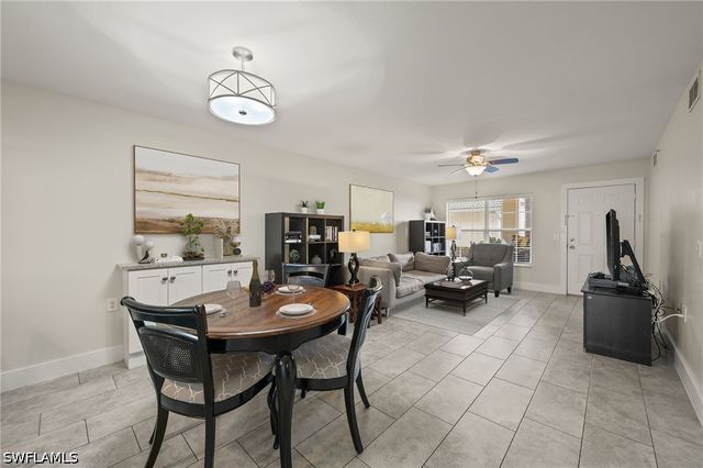 4910 Cougar CT N 1-103, Naples, FL 34109