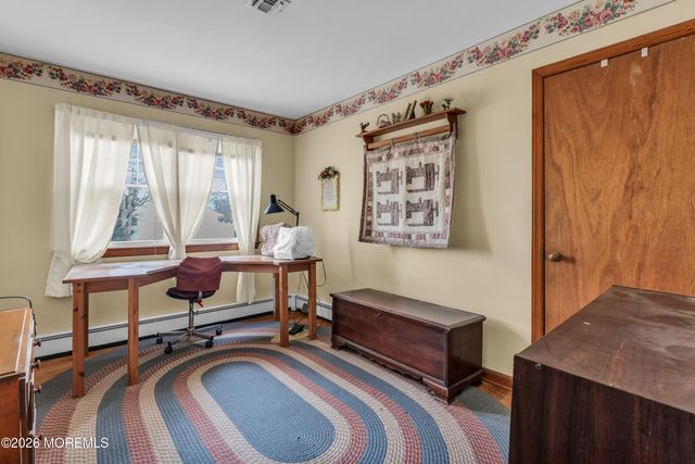 511 Robinhood Road, Brick, NJ 08724