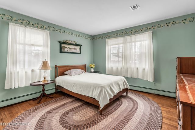 511 Robinhood Road, Brick, NJ 08724