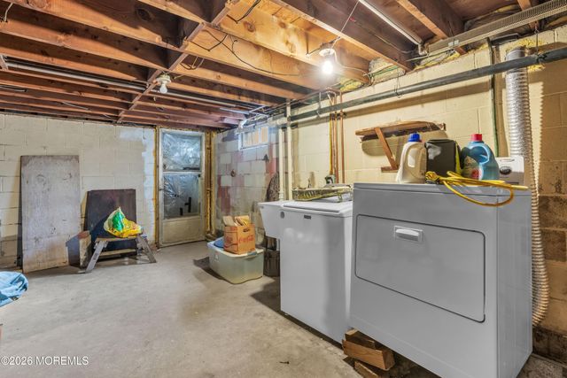 511 Robinhood Road, Brick, NJ 08724