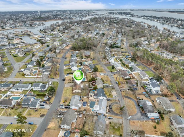 511 Robinhood Road, Brick, NJ 08724