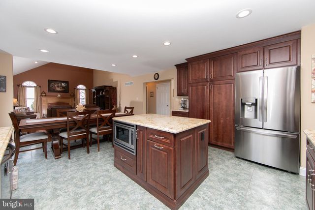 114 LIPPARD AVE, Voorhees, NJ 08043