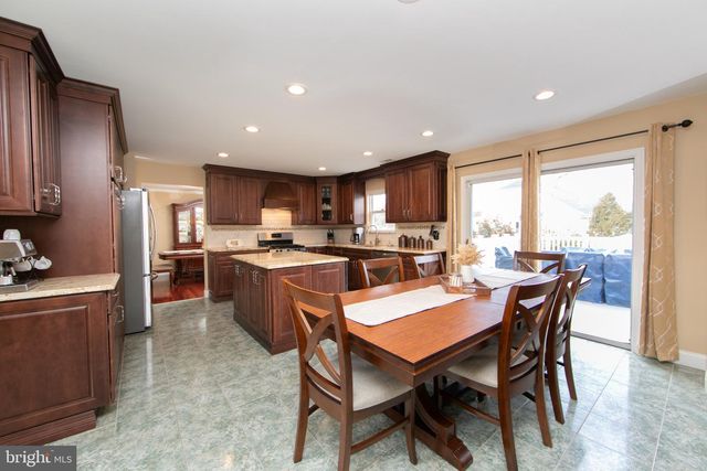 114 LIPPARD AVE, Voorhees, NJ 08043