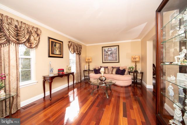 114 LIPPARD AVE, Voorhees, NJ 08043