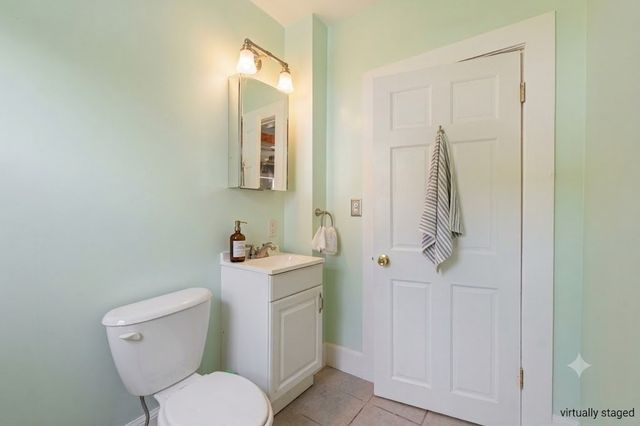 184 Groveland St, Haverhill, MA 01830