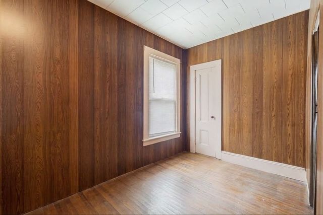 184 Groveland St, Haverhill, MA 01830