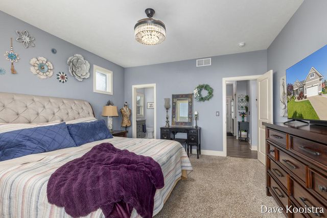 1011 Dreamfield Drive, Byron Center, MI 49315