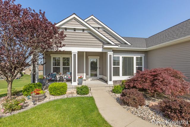 1011 Dreamfield Drive, Byron Center, MI 49315