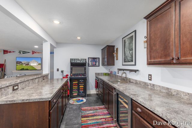 1011 Dreamfield Drive, Byron Center, MI 49315