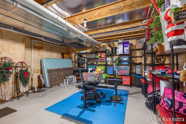 1011 Dreamfield Drive, Byron Center, MI 49315