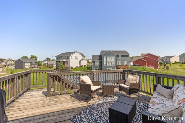 1011 Dreamfield Drive, Byron Center, MI 49315