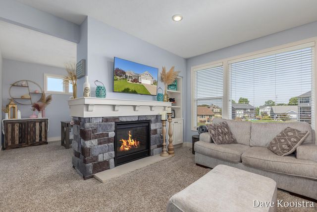 1011 Dreamfield Drive, Byron Center, MI 49315