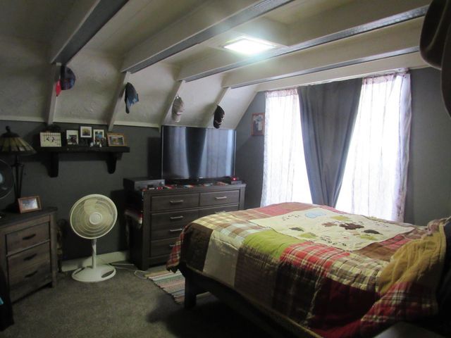 2517 East Avenue, Worthington, MN 56187