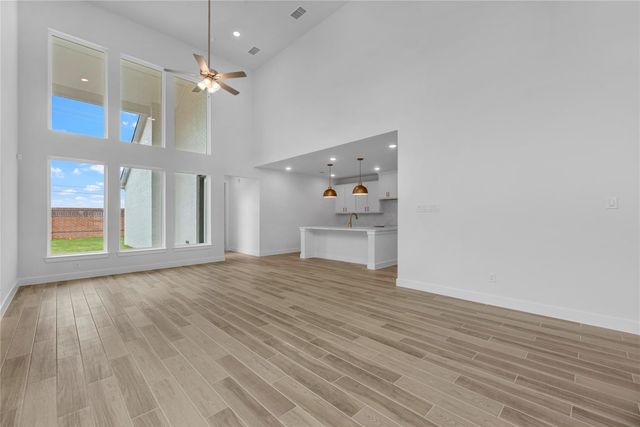 105 Railhead DR, Georgetown, TX 78633