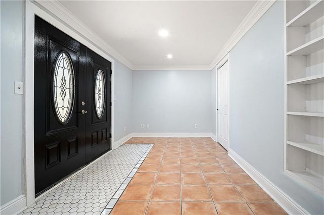 2214 S Hillwood Drive, Mobile, AL 36605