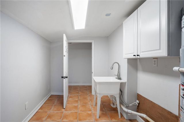 2214 S Hillwood Drive, Mobile, AL 36605