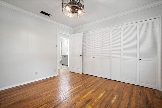 2214 S Hillwood Drive, Mobile, AL 36605