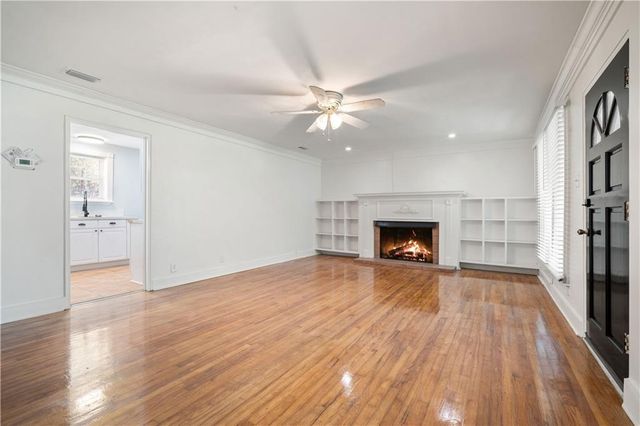 2214 S Hillwood Drive, Mobile, AL 36605