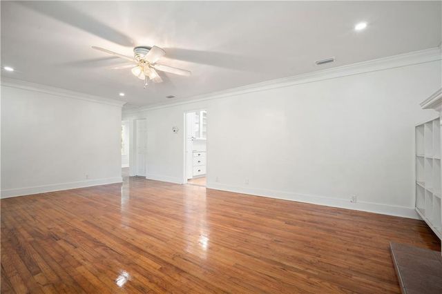 2214 S Hillwood Drive, Mobile, AL 36605