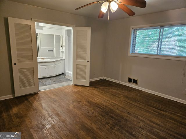 3543 Cloudland Drive, Stone Mountain, GA 30083