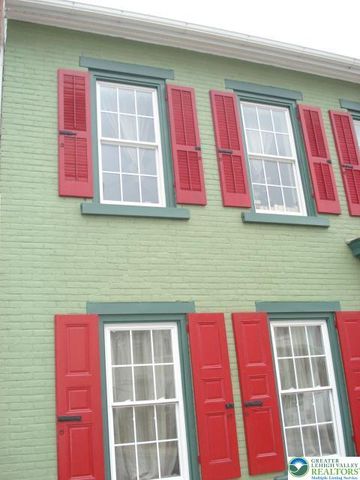 21 East North Street 2nd Floor, Bethlehem City, PA 18018