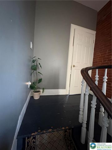 21 East North Street 2nd Floor, Bethlehem City, PA 18018