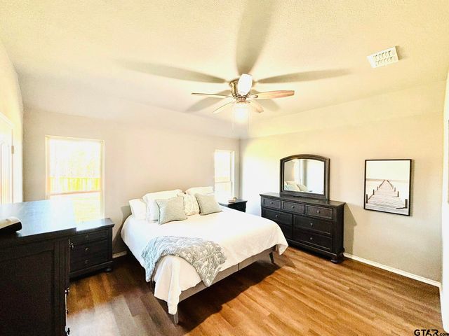 211 Private Road 6292, Mineola, TX 75773