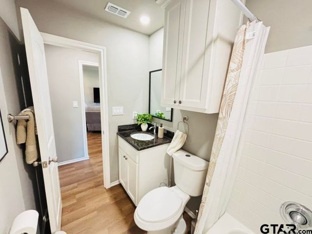 211 Private Road 6292, Mineola, TX 75773