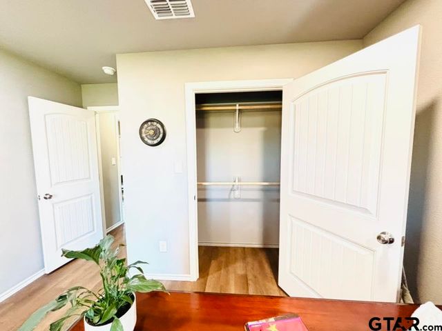 211 Private Road 6292, Mineola, TX 75773