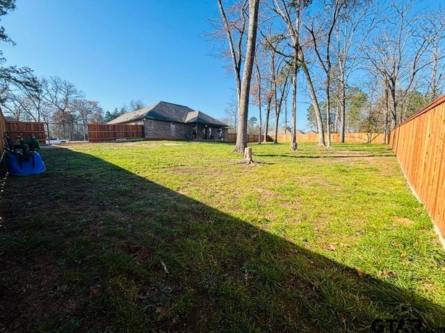 211 Private Road 6292, Mineola, TX 75773