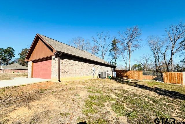 211 Private Road 6292, Mineola, TX 75773