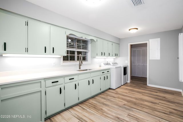 28175 HAMMOCK Road, Hilliard, FL 32046