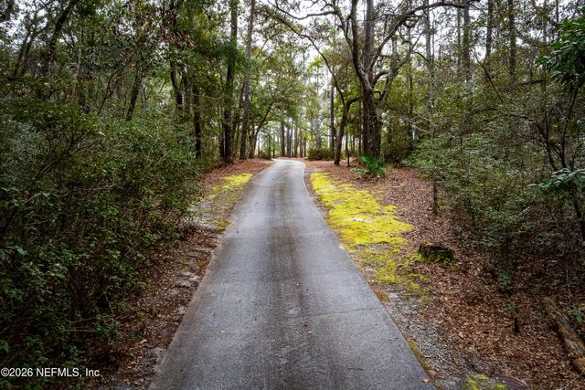 28175 HAMMOCK Road, Hilliard, FL 32046