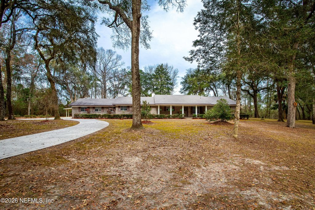 28175 HAMMOCK Road, Hilliard, FL 32046