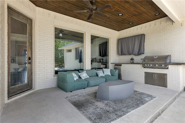 5201 Flint Hills Drive, College Station, TX 77845