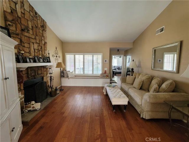 31329 Tobiah Place, Castaic, CA 91384