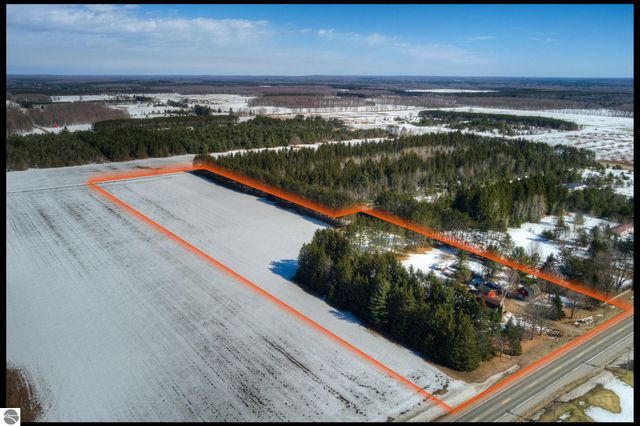 5731 M 72, Kalkaska, MI 49646